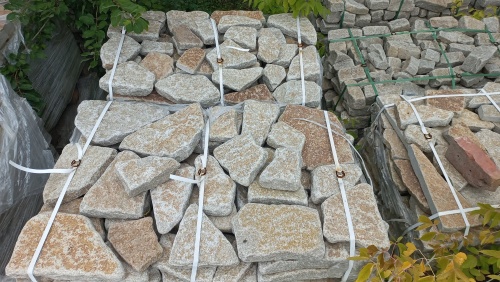 Плитняк гранитный галтованный купить в Липецке