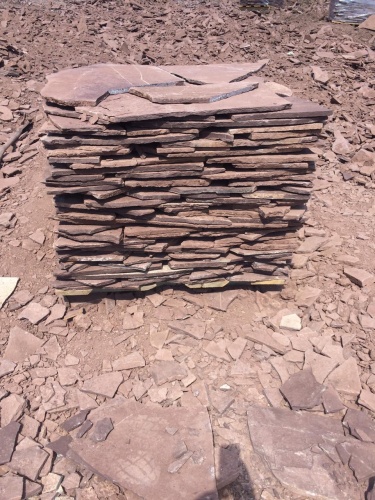 Плитняк лемезит бордовый для цоколя 1,5-2 см купить в Липецке