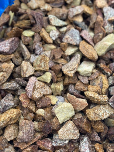 Златолит персиковый декоративная каменная крошка купить в Липецке