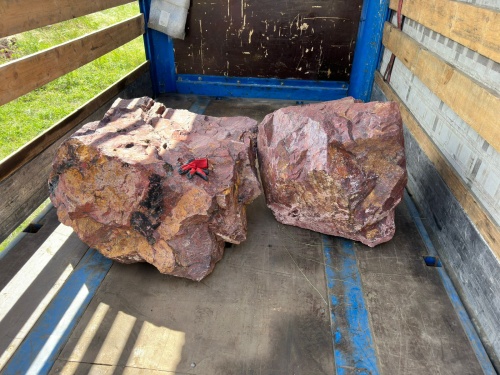 Ландшафтные глыбы красно-фиолетовые 200-1000 килограмм купить в Липецке