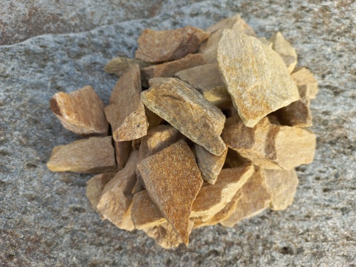 Златолит жёлтый декоративная каменная крошка купить в Липецке