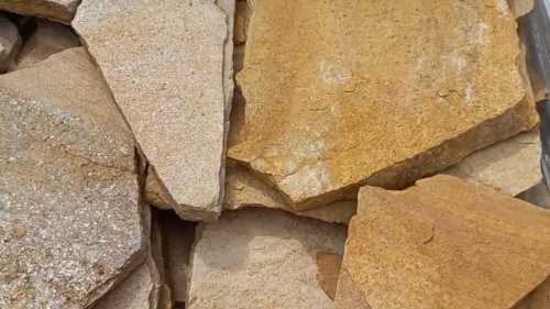 Плитняк златолит жёлтый для фасада 1,5-3 см купить в Липецке