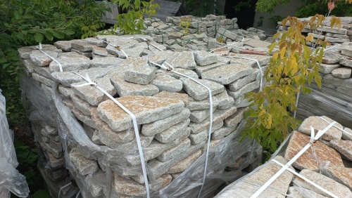 Гранитный плитняк галтованный для парковки купить в Липецке