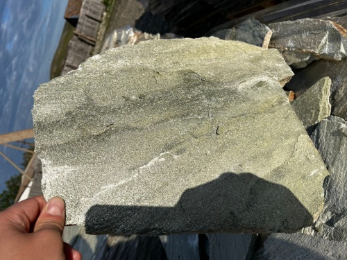 Плитняк златолит зелёный для цоколя, отмостки купить в Липецке