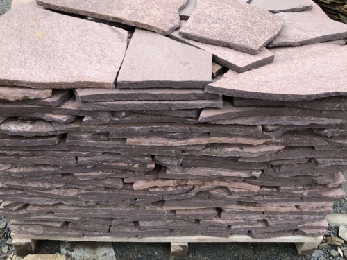 Плитняк лемезит бордовый для облицовки цоколя 20-25 мм  купить в Липецке