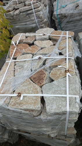 Плитняк галтованный гранитный для ландшафтного дизайна купить в Липецке