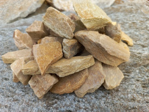 Златолит жёлтый декоративная каменная крошка купить в Липецке