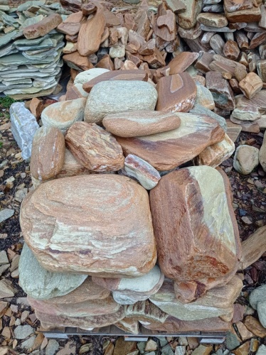 Златолит жёлтый, жёлто-зелёный глыбки и валуны для ланшафтного дизайна купить в Липецке